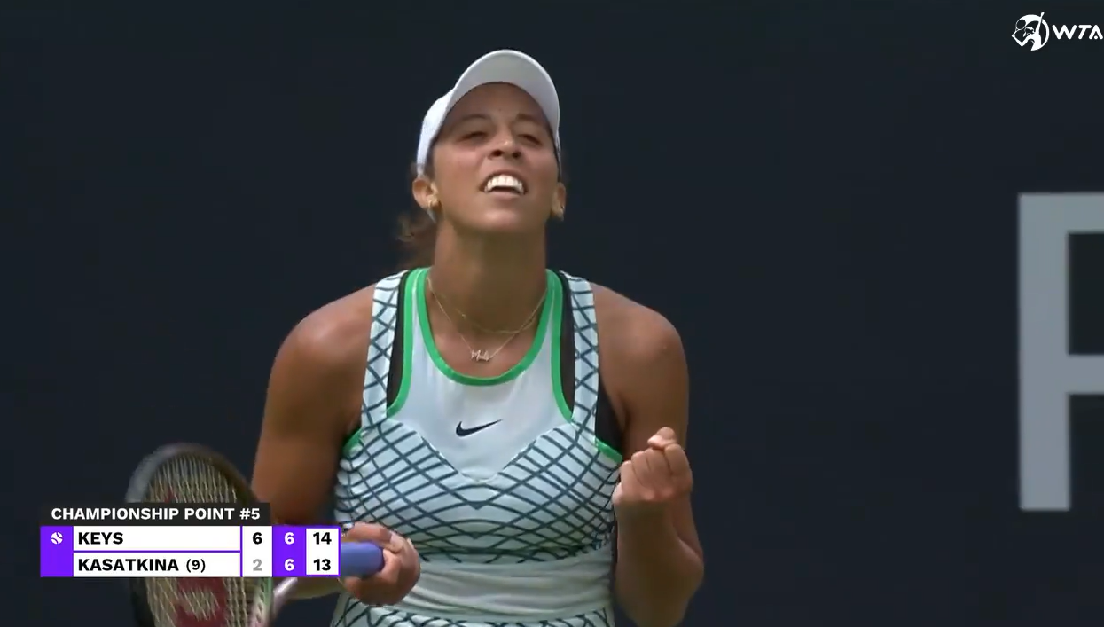 等待他的到 等待他的到